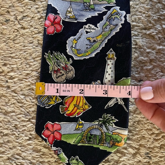 Trimingham’s Bermuda tie - Picture 7 of 8